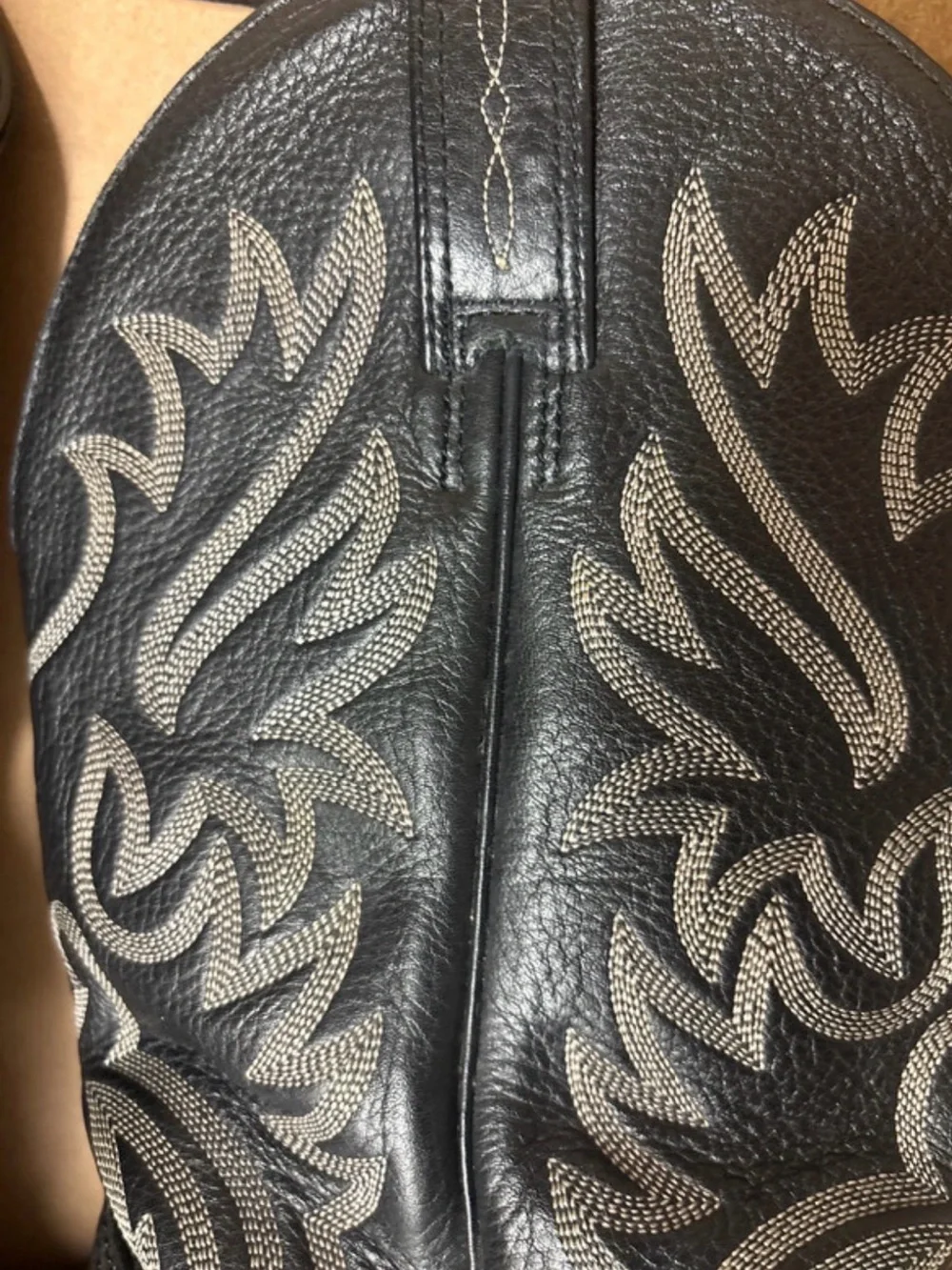 Ariat cowboy boots